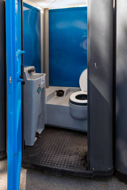 Best Event porta potty rental  in Vienna, WV