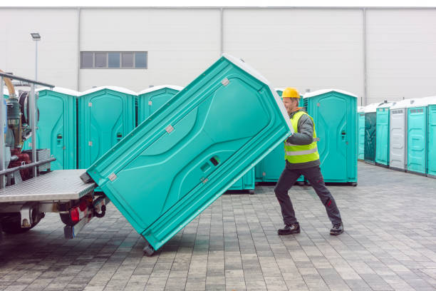 Portable Toilet Options We Offer in Vienna, WV